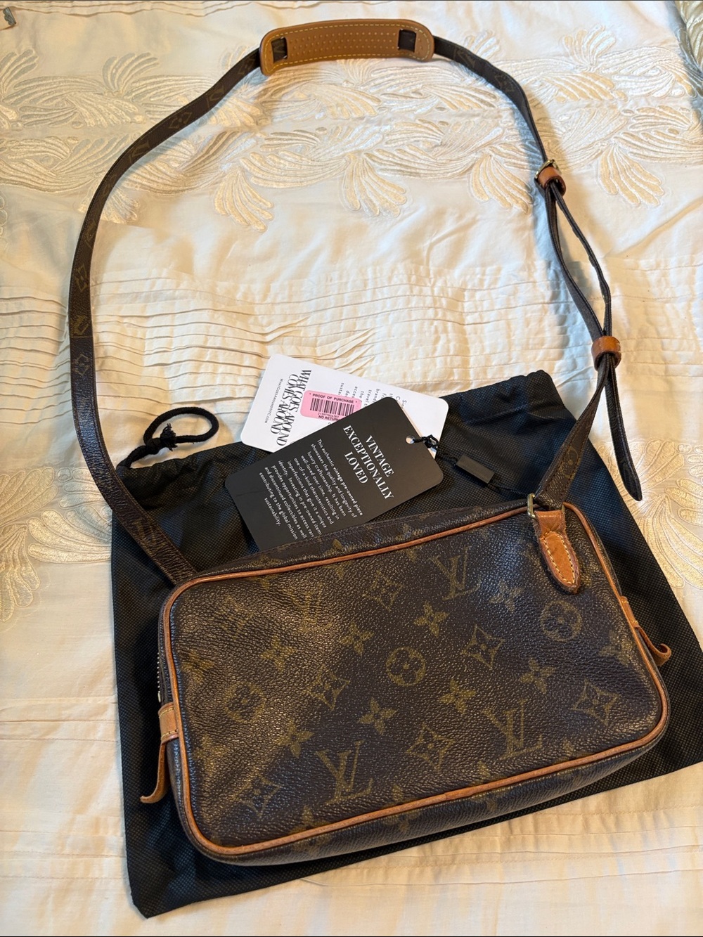Louis Vuitton Monogram Canvas Messenger Bag - Brown